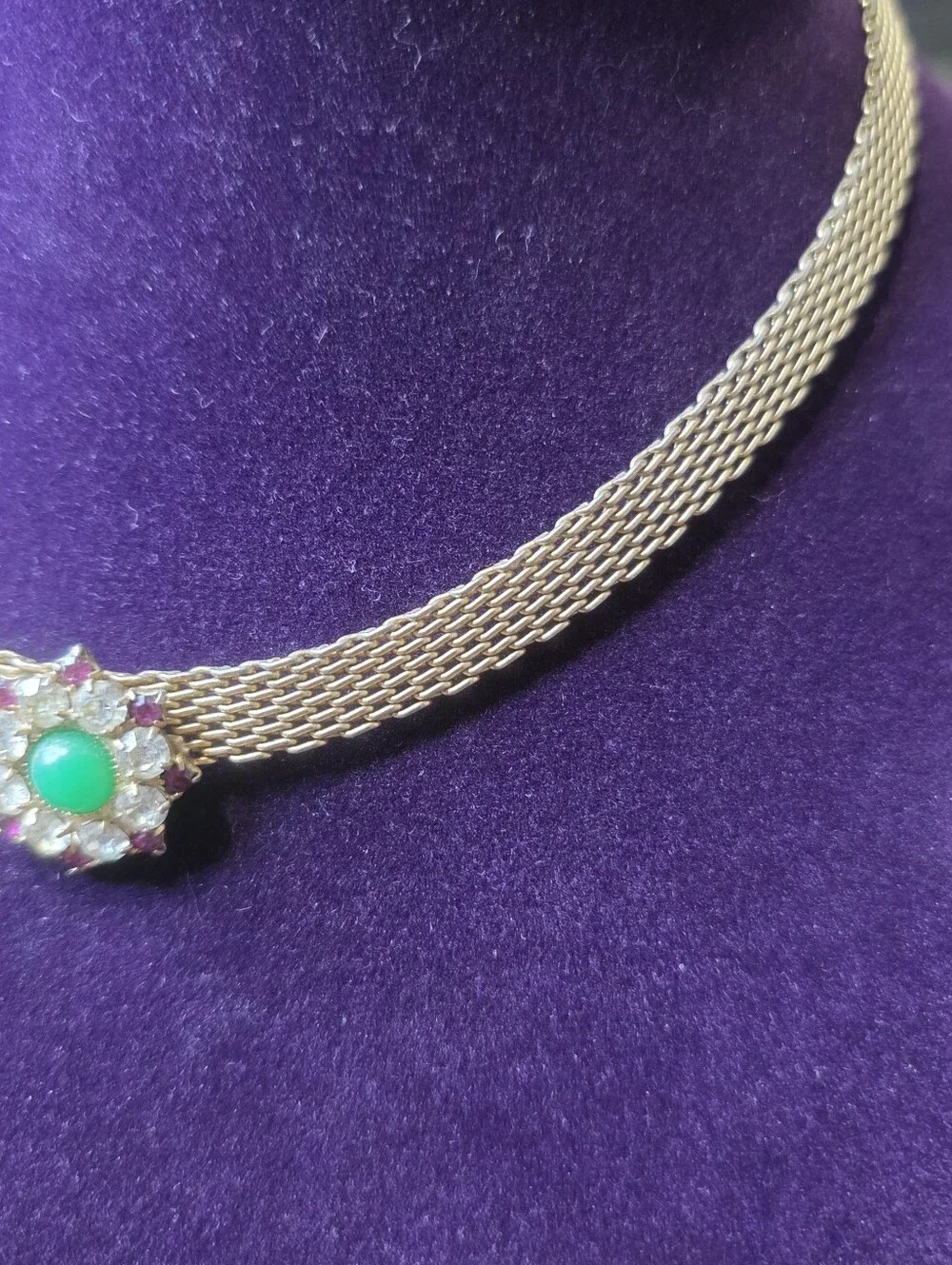 Vintage Attributed Juliana D&E Studio Girl Mesh Choker Green Cabochon 18